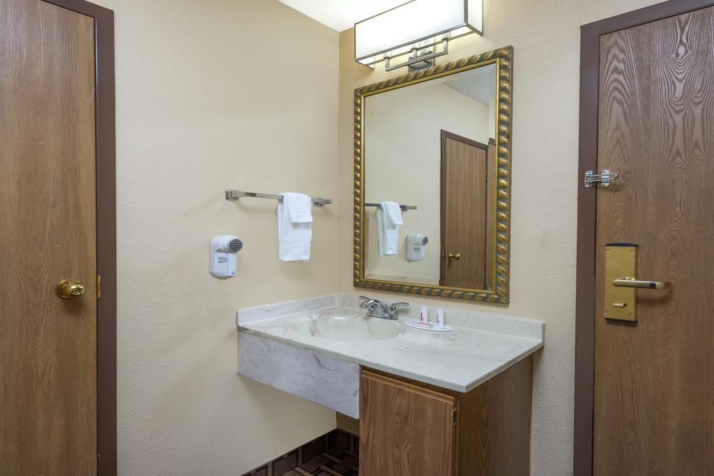 Motel Super 8 By Wyndham Charleston Sikeston East Mo Exteriér fotografie